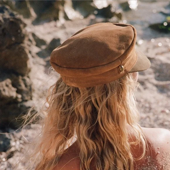 NEW Lack of Color “Lola” Suede hat